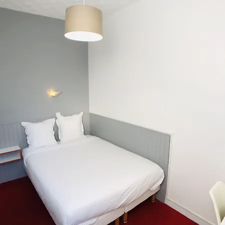 Cit'hotel Le Volney 2* Saumur