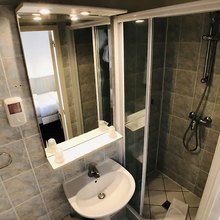 Cit'hotel Le Volney 2*