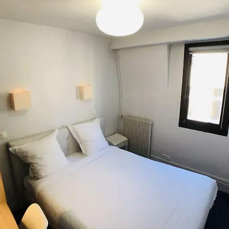 Cit'hotel Le Volney Hotel