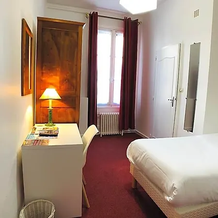 Hotel Cit'hotel Le Volney 2*