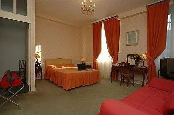 ホテル Cit'hotel Le Volney