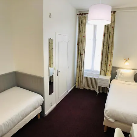 Cit'hotel Le Volney מלון סומור