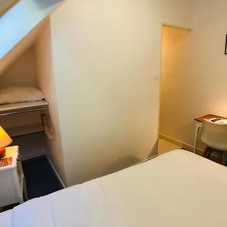 Cit'hotel Le Volney 2* Saumur