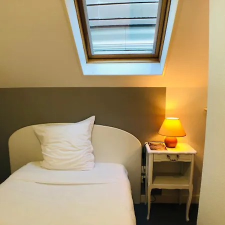 Hotel Cit'Hotel Le Volney 2*