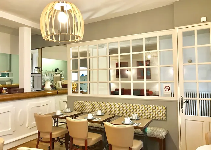 Hotel Cit'hotel Le Volney 2*