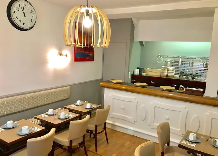 Cit'hotel Le Volney 2*