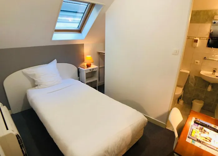 Cit'hotel Le Volney 2* 索米尔